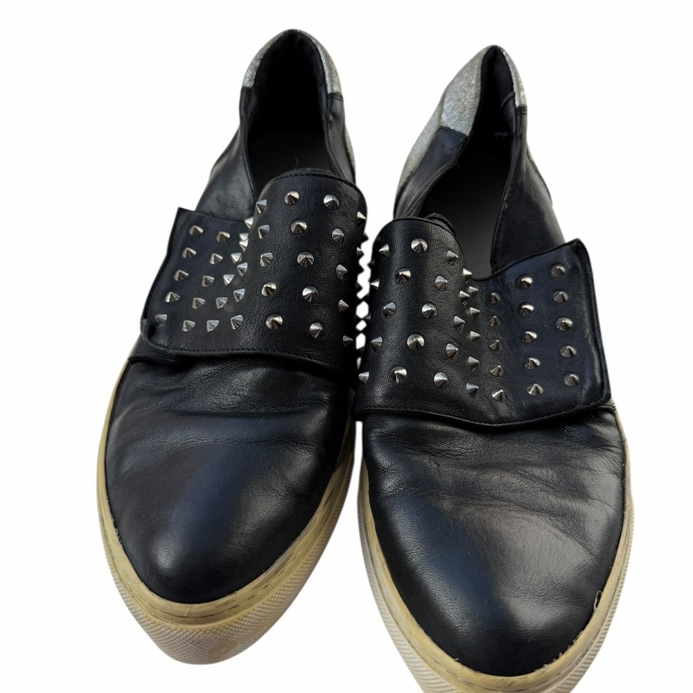 Donna Carolina  Black Studded Slip-On sneakers